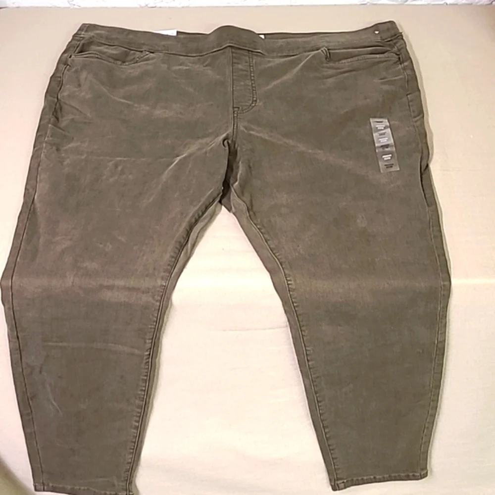 - SOMOMA Brushed Jeggings Olive Green Size 22W NWT